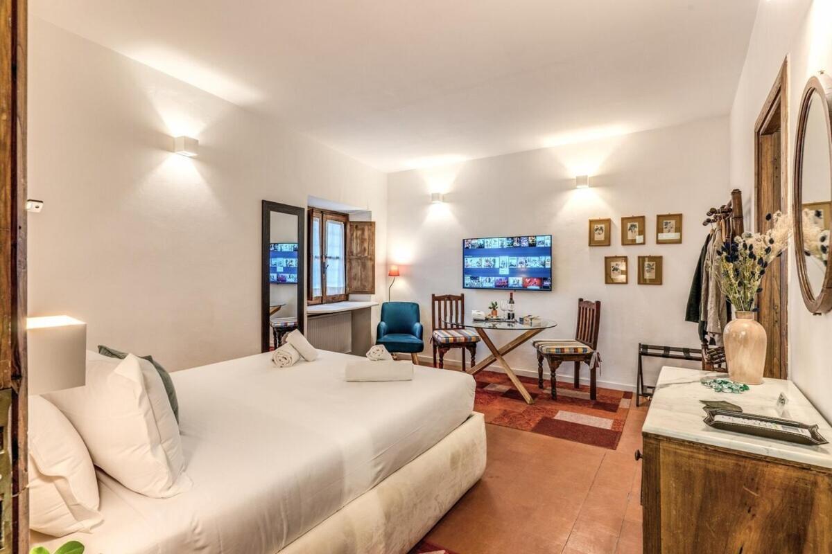 Maya Rhome Trastevere Rome Bilik gambar