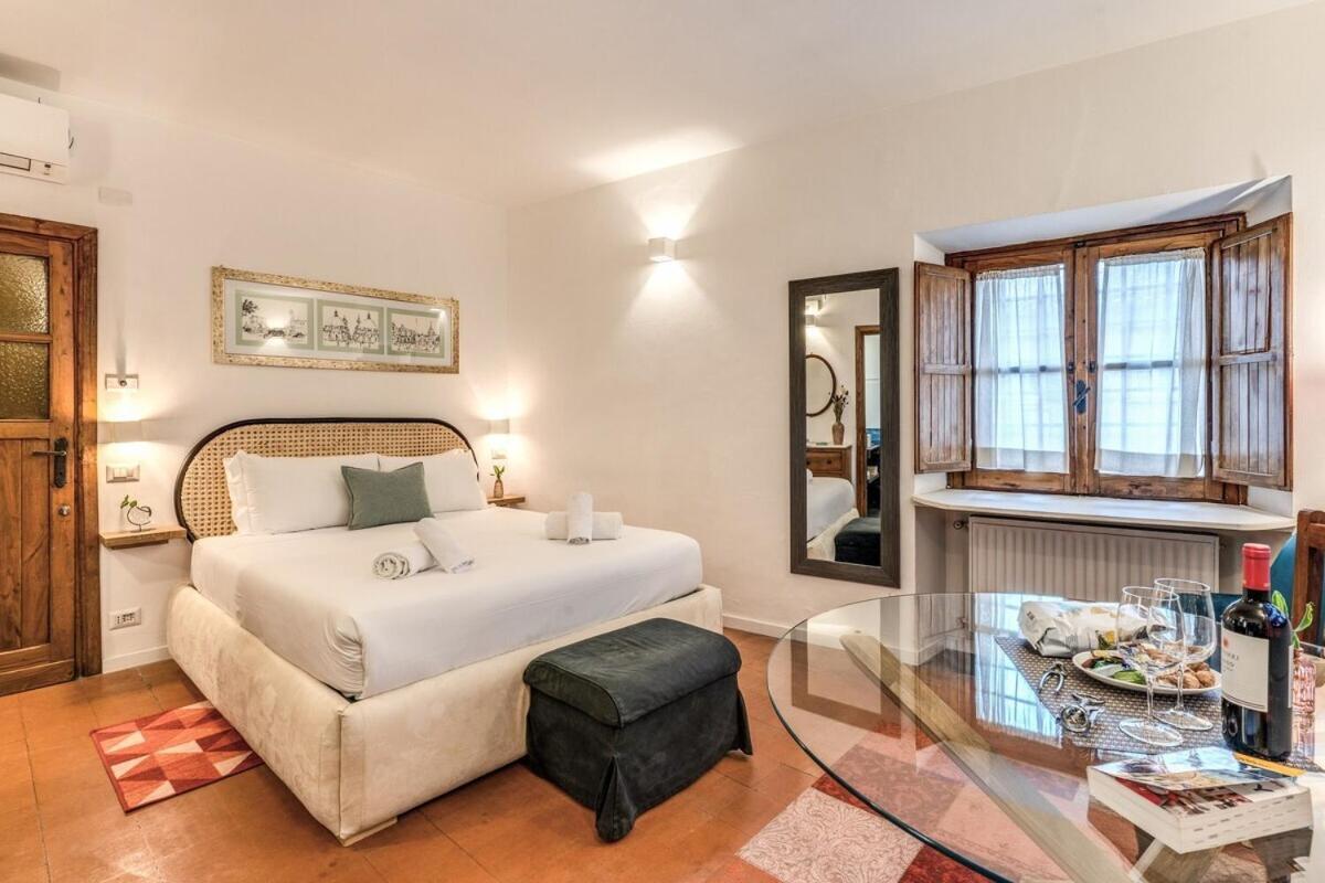 Maya Rhome Trastevere Rome Bilik gambar
